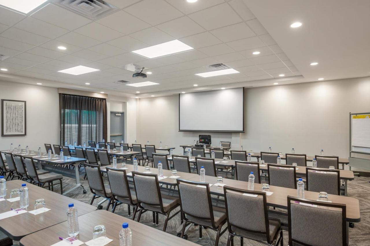 Hyatt Place Hampton Convention Center Kültér fotó